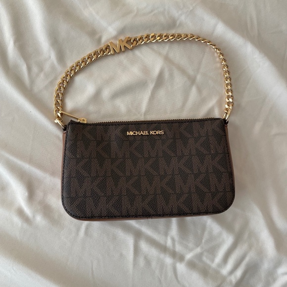 Michael Kors Mini Shoulder Bag With Gold Chain - Picture 1 of 5